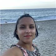 sono un'insegnante nelle scuole elementari e asilo ,
svolgo lavoro come babysitter.
Ho esperienza con bambini dai primi mesi di vita fino al 12 anni